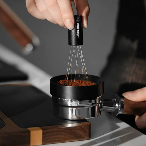 Lightning Needle Distribution Tool 2.0 black