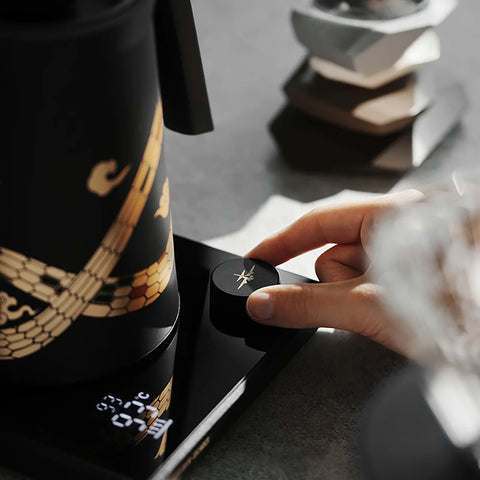 Assassin Gooseneck Electric Kettle-Year of the Snake Limited Edition-Black【UK】