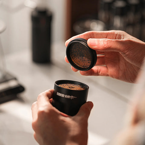 Blade R3 Manual Grinder -Black-walnut handle